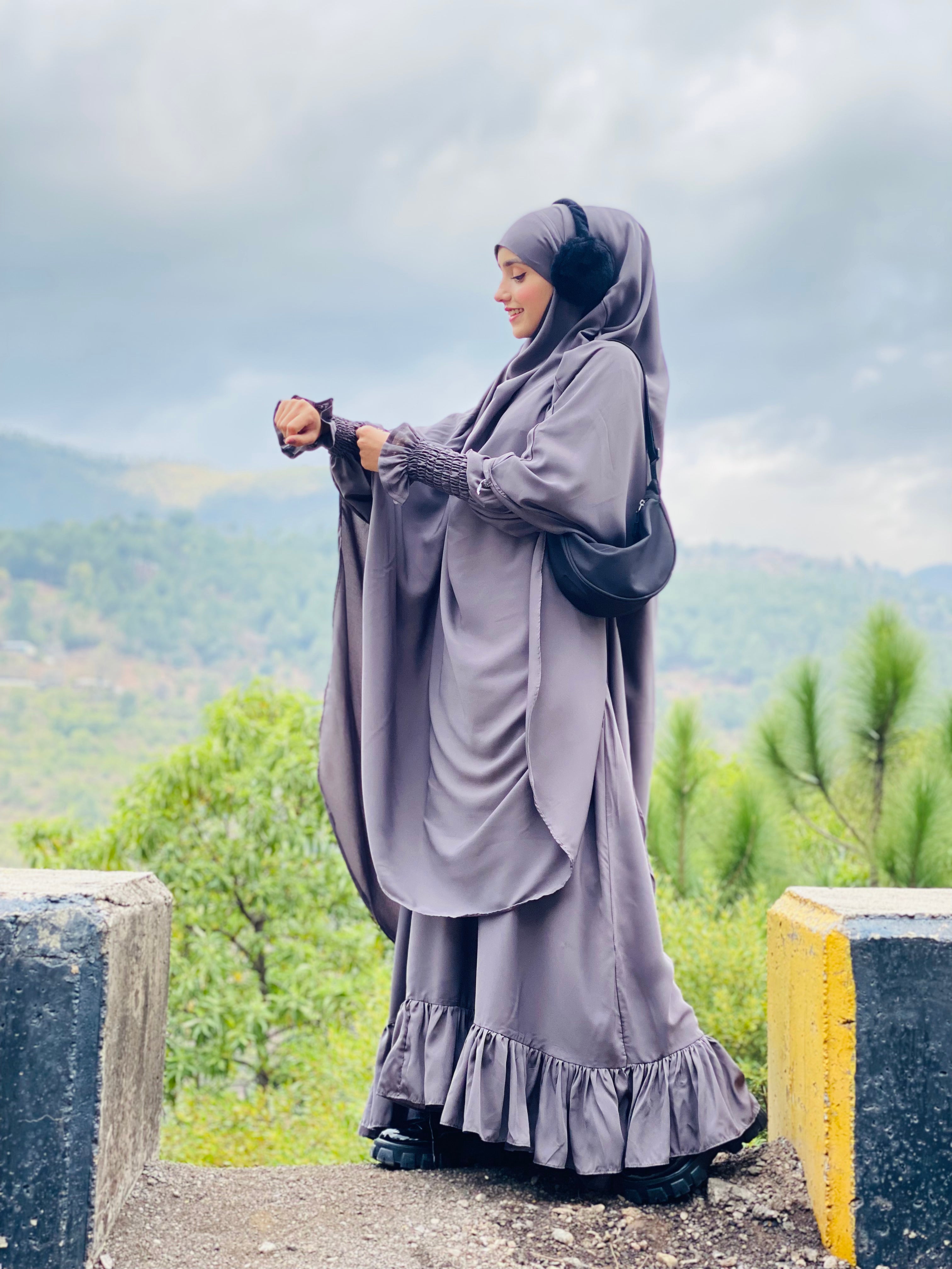 LONG KHIMER AND ABAYA COMBO