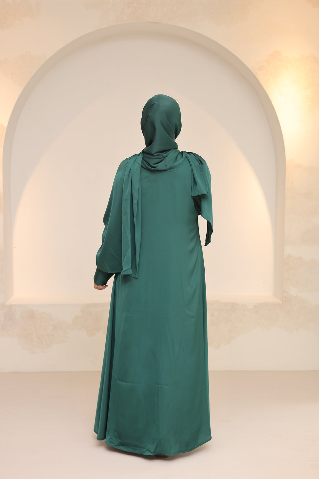 Utility Abaya — Bottle Green