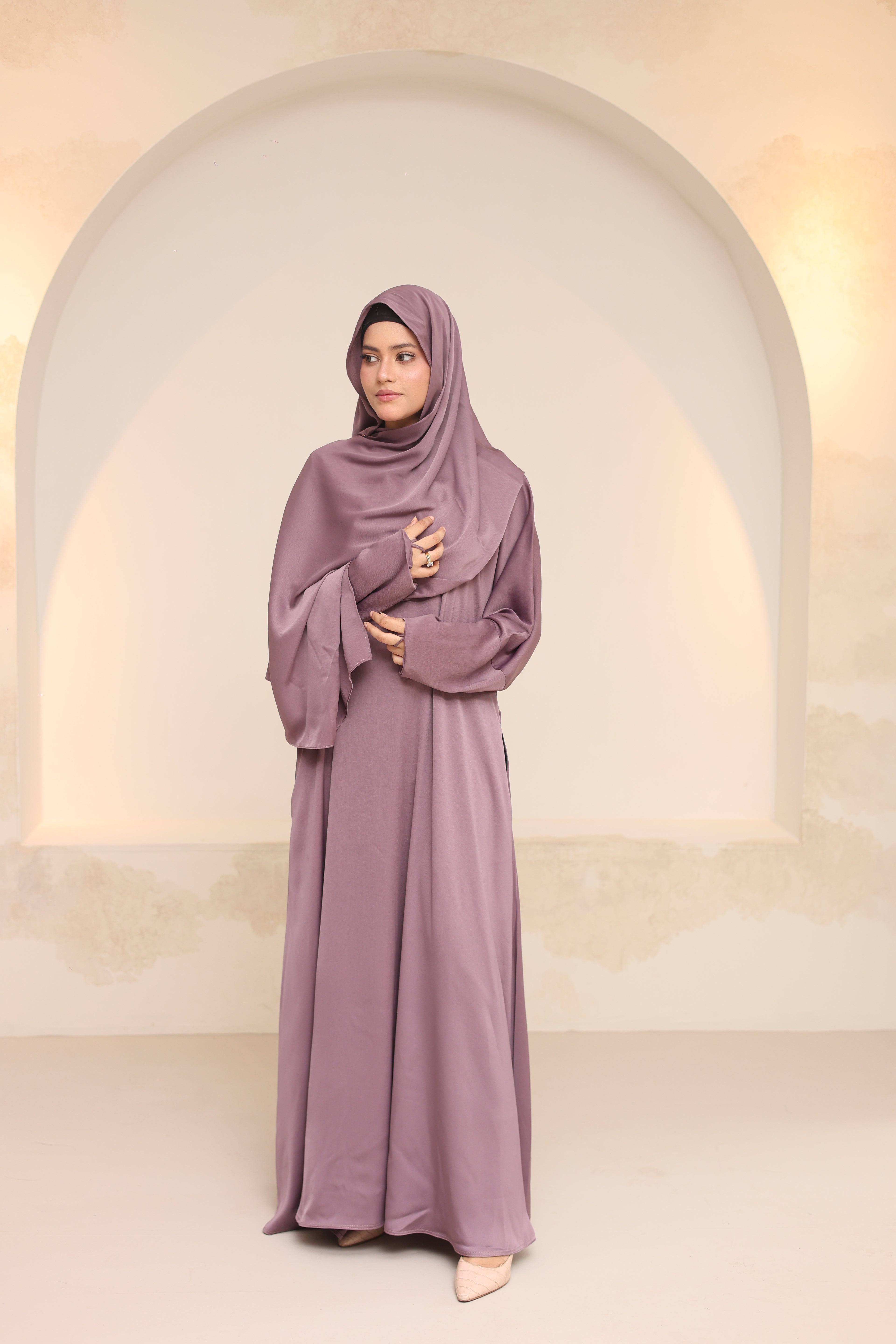 Utility Abaya — Tea Pink