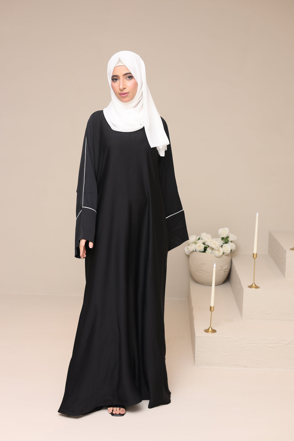 Stripe Abaya — Black