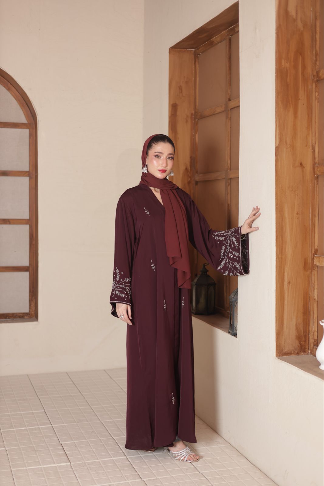 Layle Maroon