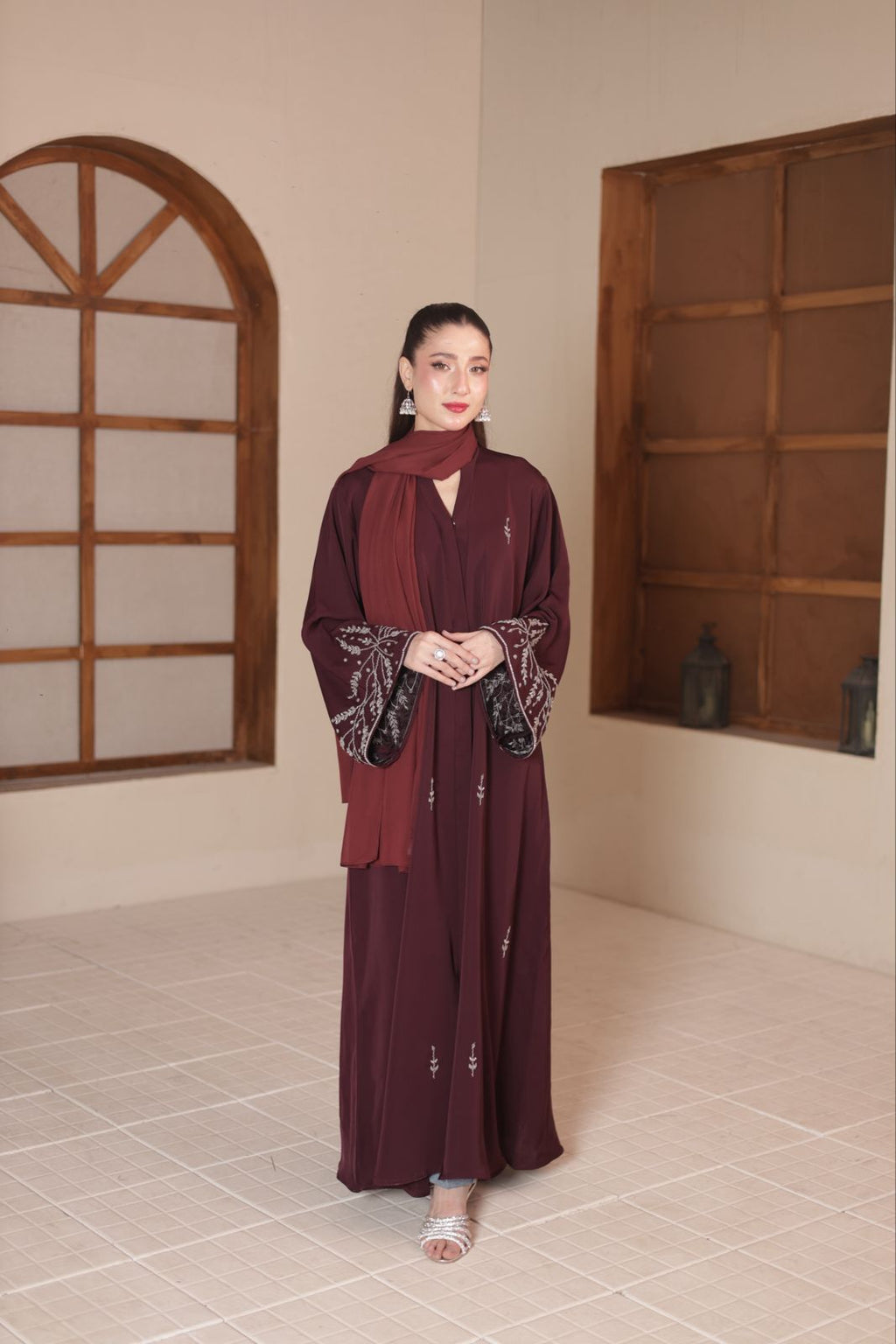 Layle Maroon