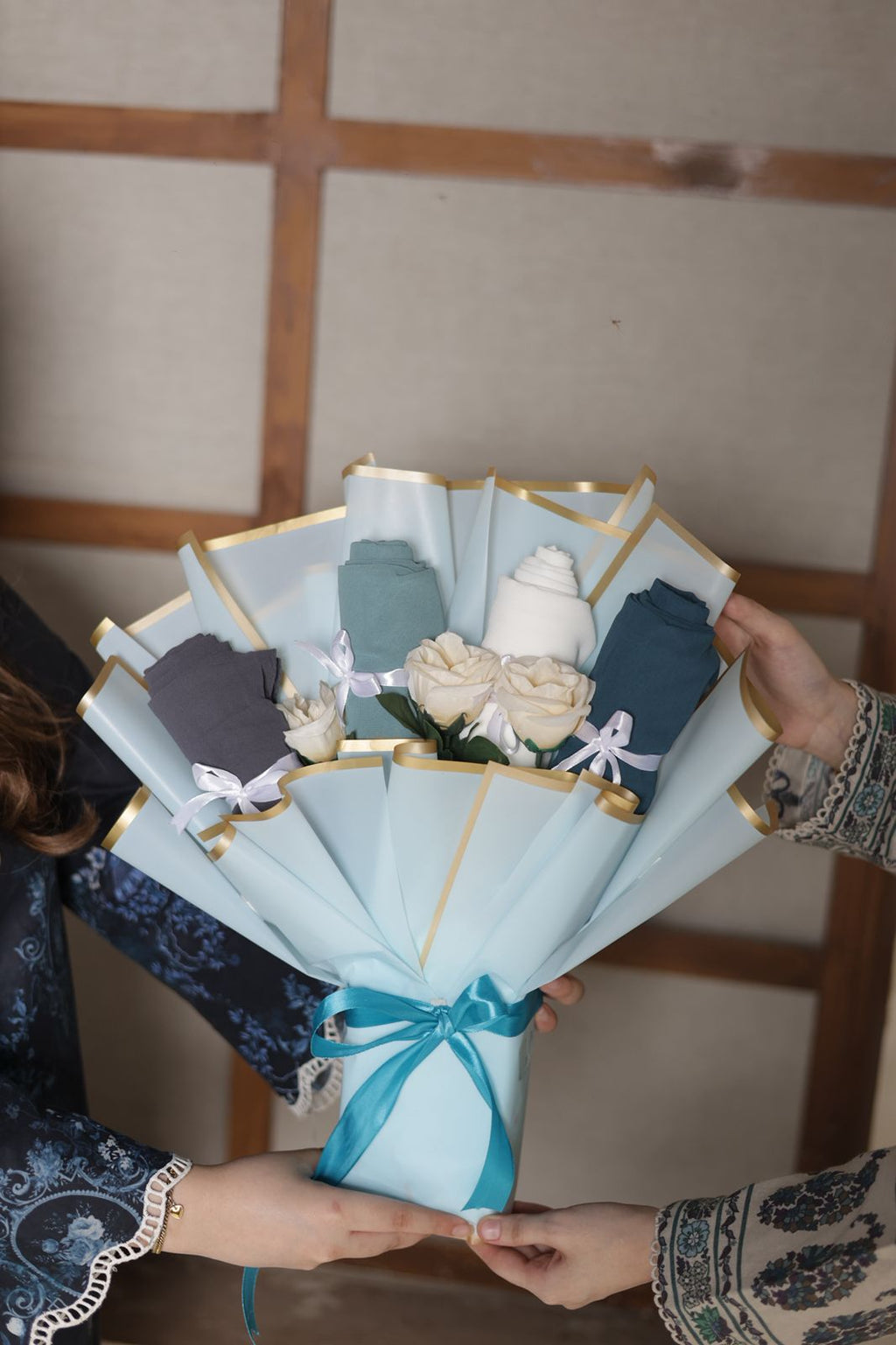 4 Hijabs Bouquets