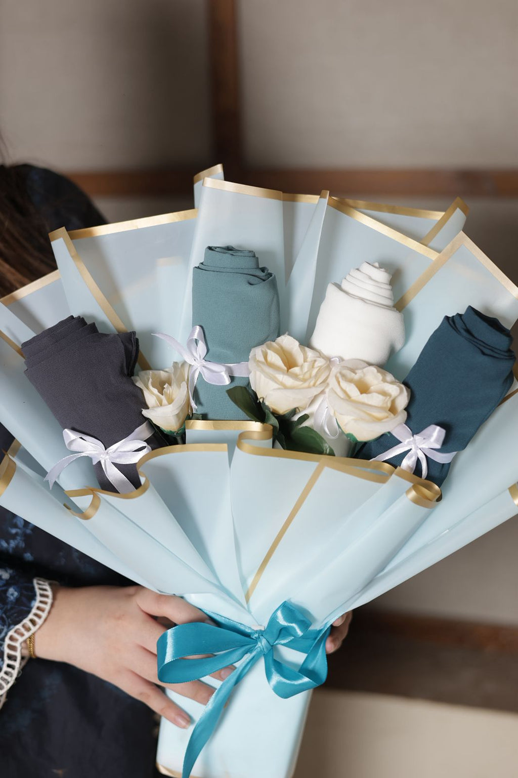 4 Hijabs Bouquets