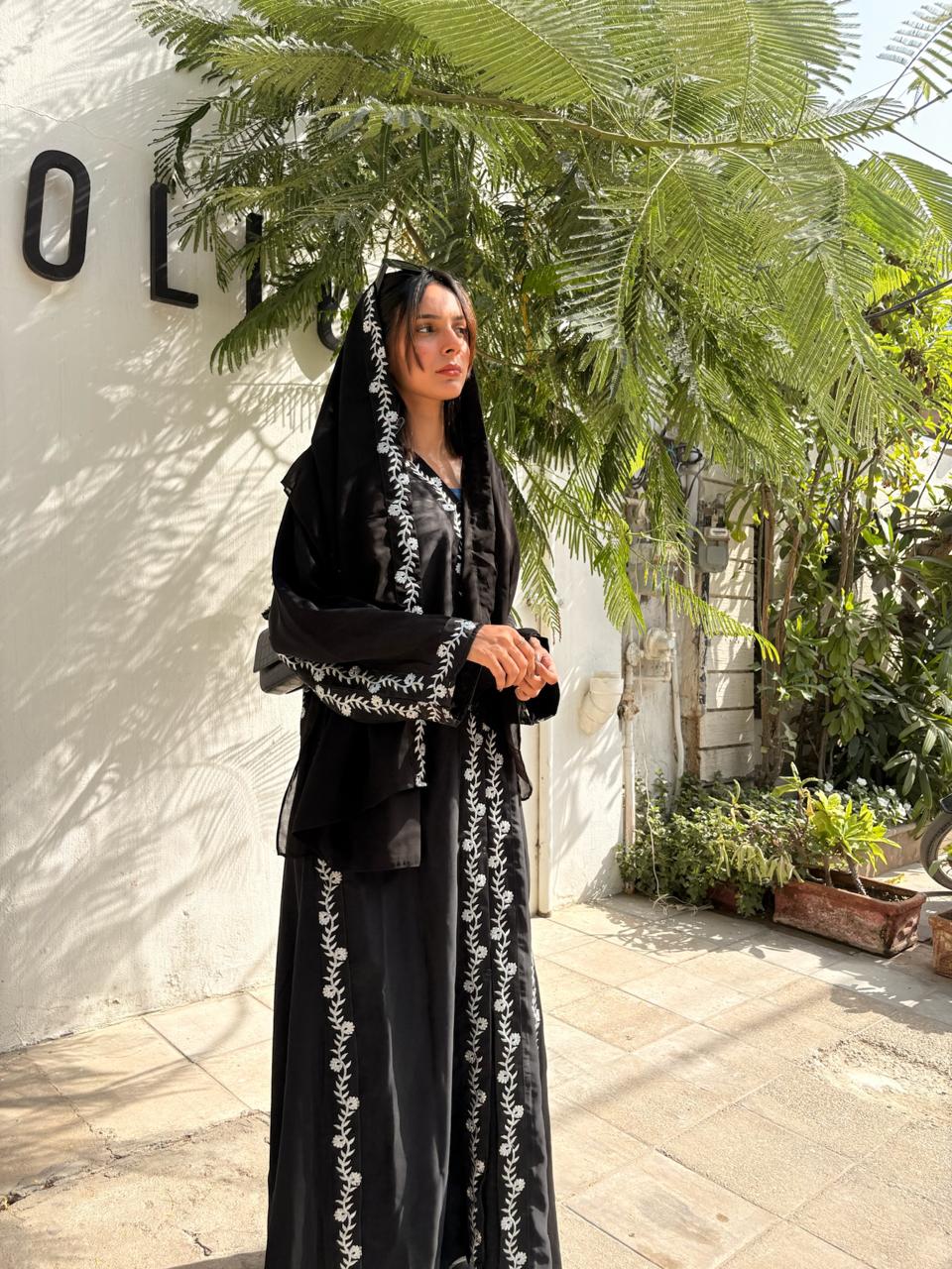ZAREEN ABAYA