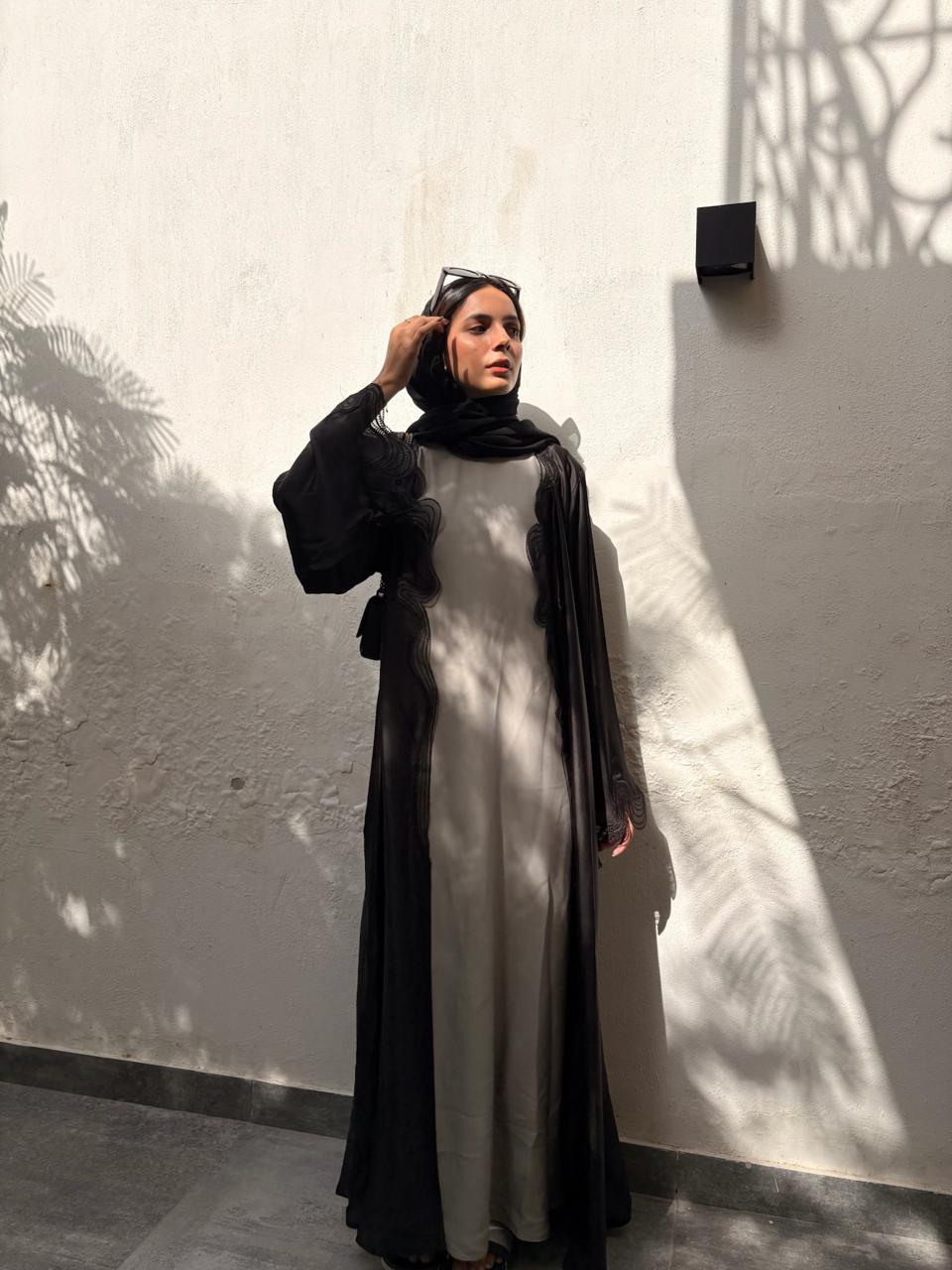 Signature Black Abaya Set